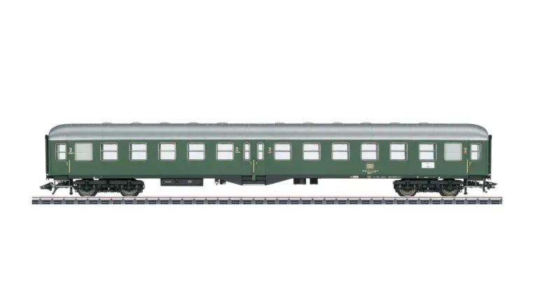 Carrozza pilota LS vestiboli centrali Bymb 421 DB