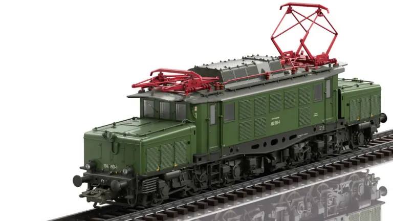 Locomotiva E 194.050-1 (DB) livrea verde epoca IV