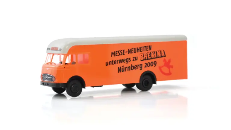 Mercedes-Benz Norimberga 2009 arancione
